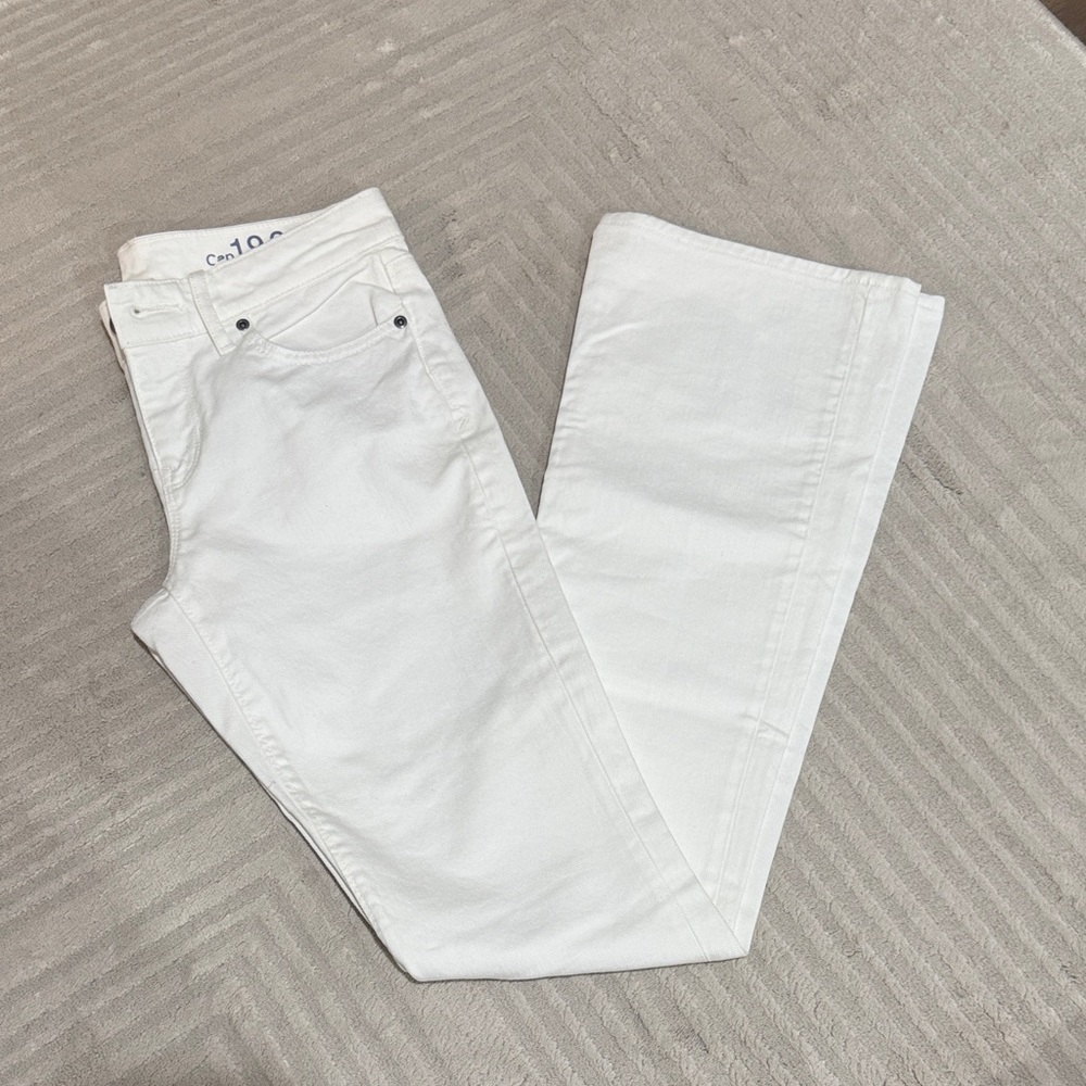 NWOT Women's White Bootcut Jeans from Gap size 25/0R!
